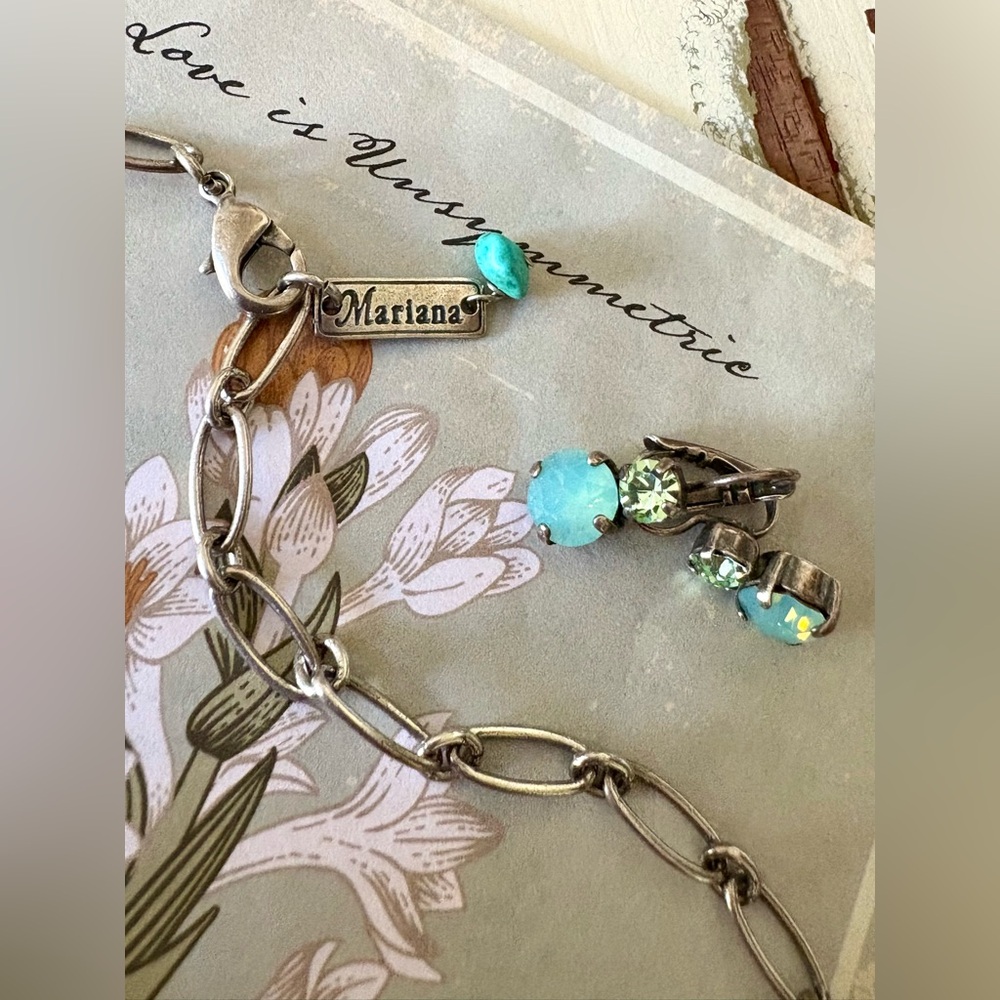 Like NEW!! Mariana Earth Tone Crystal Necklace Earrings Set - Picture 7 of 9